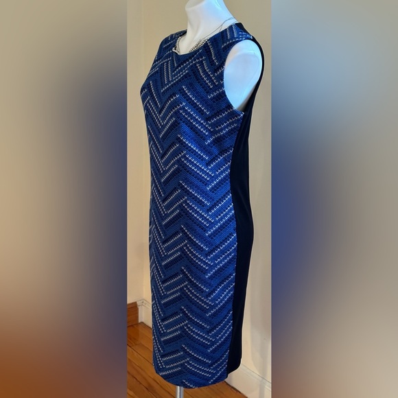 Misook chevron Knit Sheath  Blue, Black, White Dress Size S Pull Over Go… - Picture 3 of 9